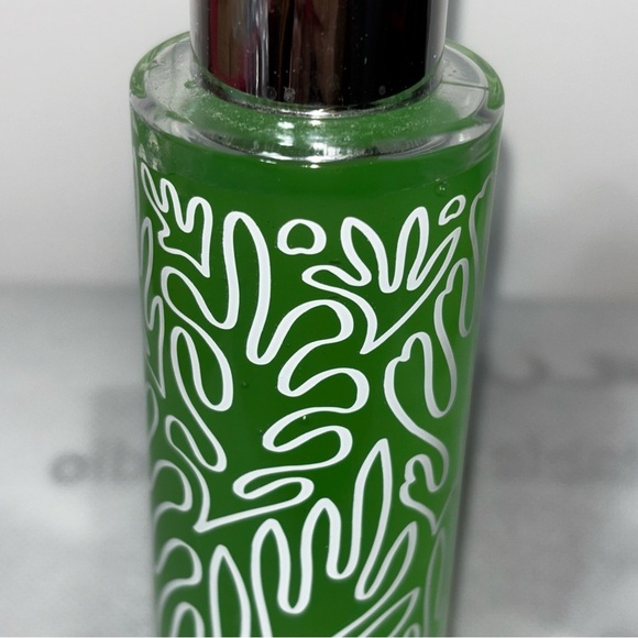 Naked & Thriving Refresh Enzyme Cleanser Refreshing Green Skincare 120ml - Picture 4 of 4